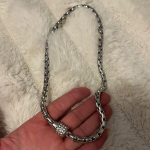 Elegant Silver Necklace with Crystal Accent